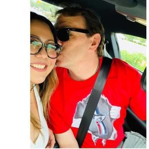 Meet your Posher, Iris